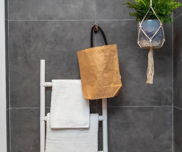 Апартаменты Naxos Almyra 20 *